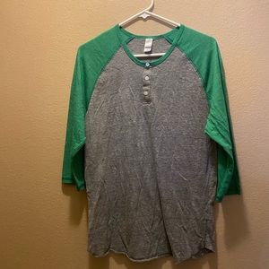 Green/Grey Men’s Baseball Tee